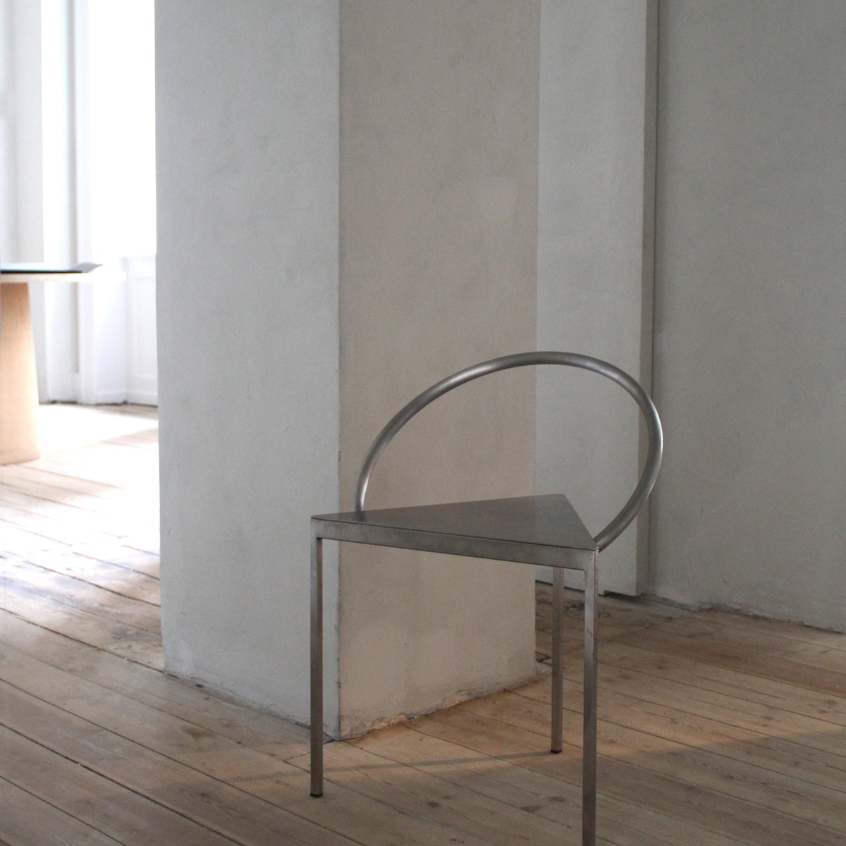 Triangolo Chair ダイニングチェア 椅子 シルバー Triangolo Chair